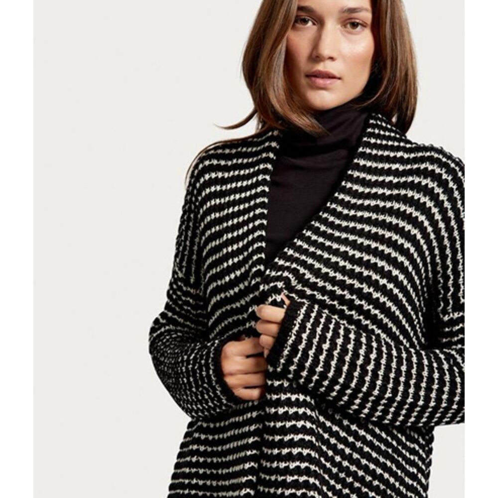 NWT! Michael Stars Knit Open Camden Drapey Cardigan Size Small Black & White